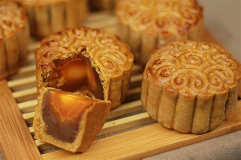 Moon cakes - Moon Cakes are a traditional Chinese pastry typically enjoyed during the Mid-Autumn Festival, also known as the Moon Festival. This festival is celebrated on the 15th day of the 8th month of the lunar calendar, usually falling between mid-September and early October in the Gregorian calendar. The festival is a time for families to come together, appreciate …